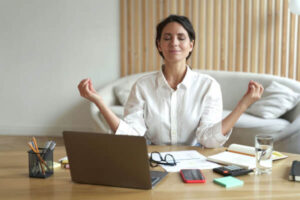 Von digitalem Stress zu digitaler Achtsamkeit-600
